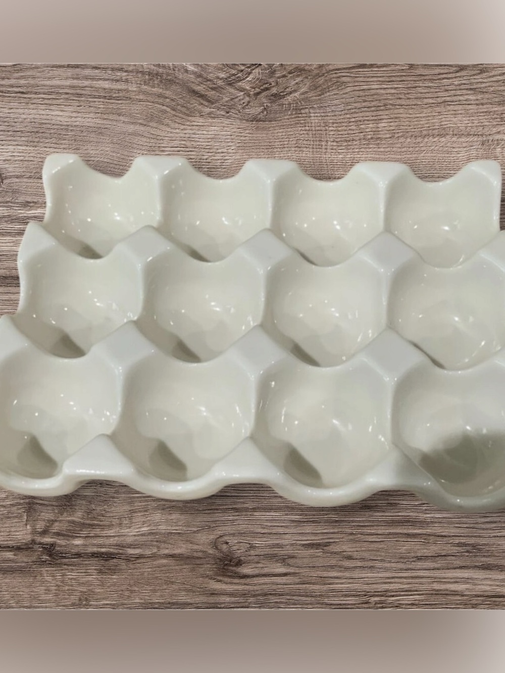 White Ceramic 12-Cup Egg Crate - Decorative Deviled Egg Serving Tray & Holder